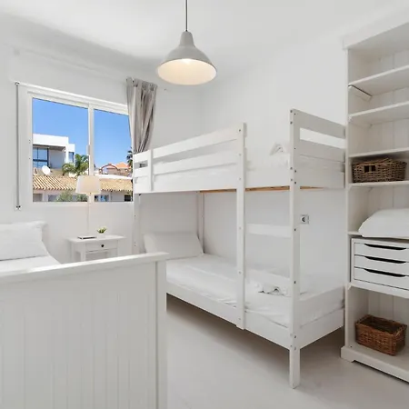 Apartamento Miramar Townhouse In By Costarentals - Ref 62 *